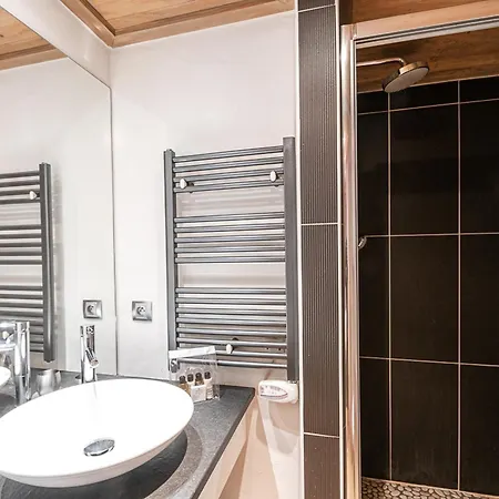 Pres Pistes Et Centre, Wifi, Parking Privatif - Fr-1-343-193 Apartment Chamonix